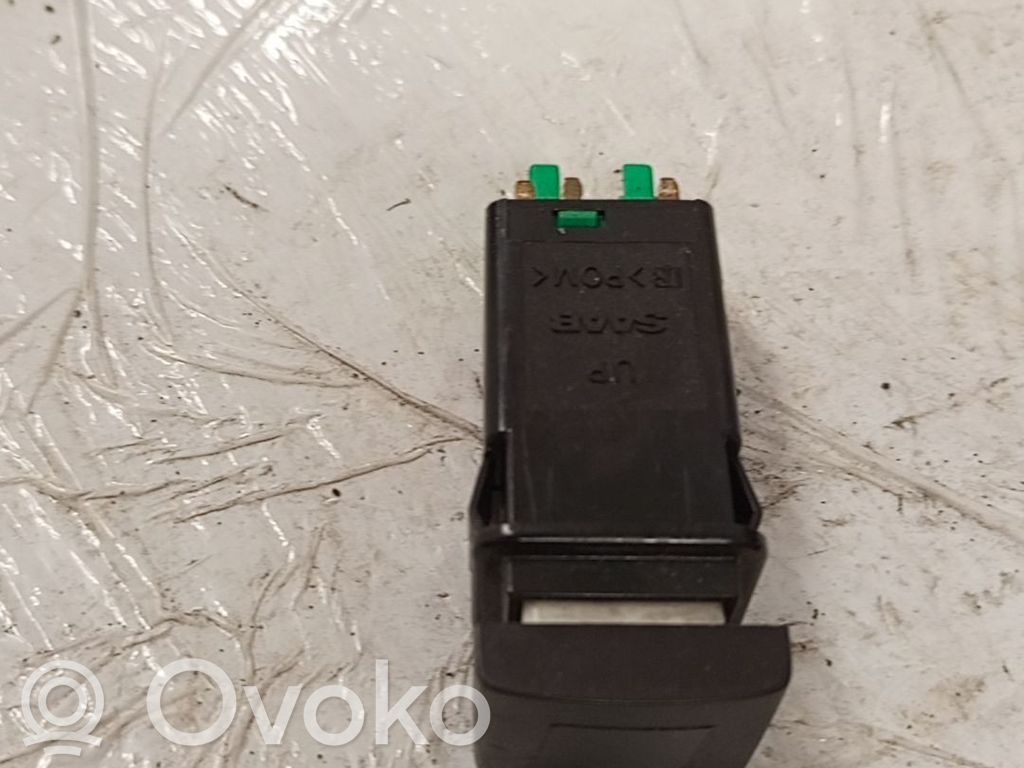 Saab 9-3 Ver1 Otros interruptores/perillas/selectores