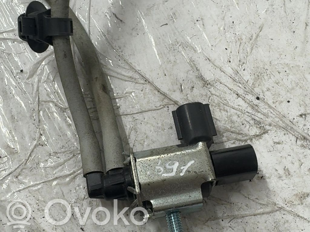 Mitsubishi L200 Turboahtimen magneettiventtiili