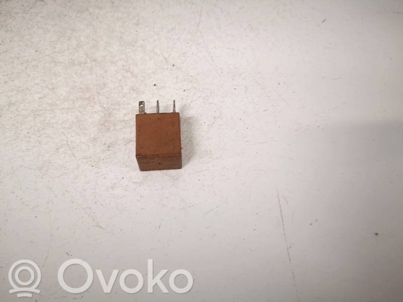 Ford Scorpio Kita rėlė