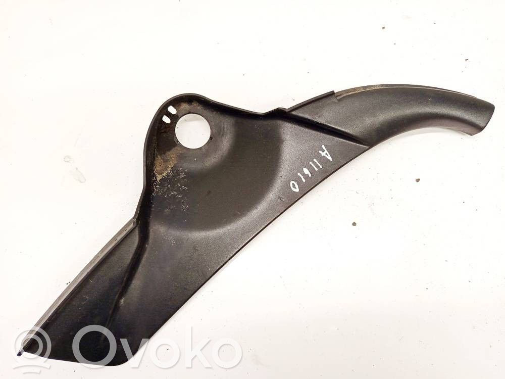 Seat Alhambra (Mk1) Wiper trim 