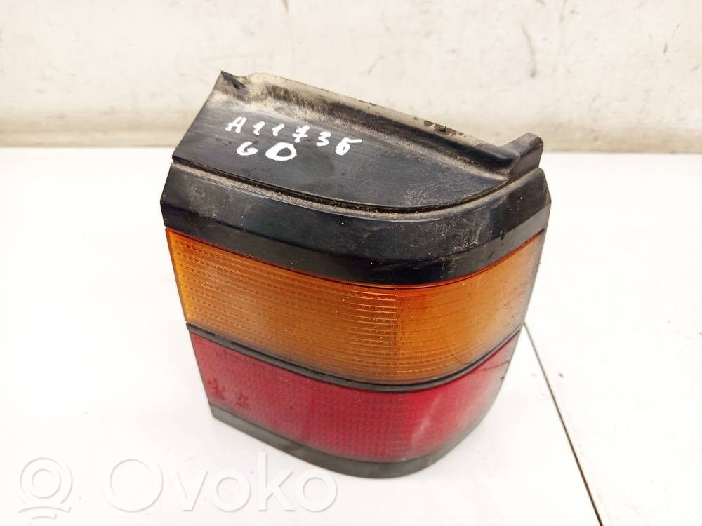 Volkswagen PASSAT B3 Lampă spate în caroserie 