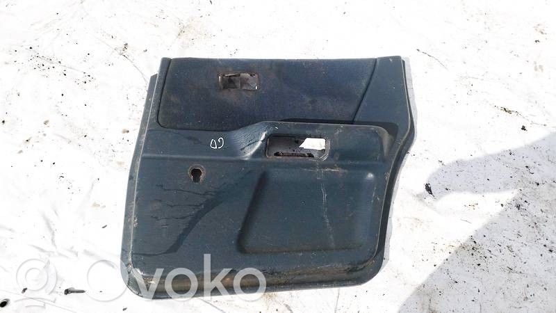 Audi 80 90 B3 Apšuvums aizmugurējām durvīm 