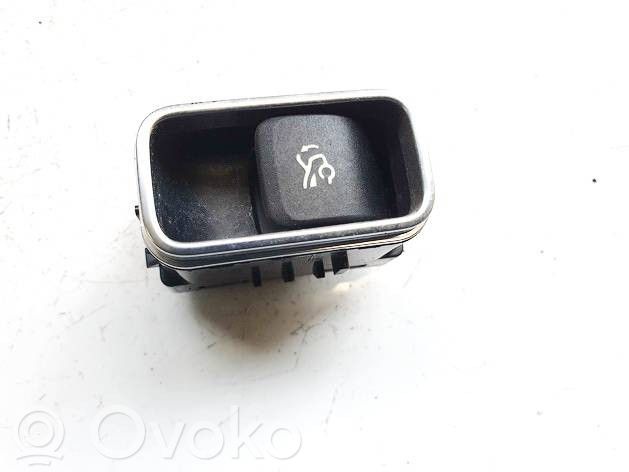 Mercedes-Benz CLA C118 X118 Interruptor para abrir la puerta trasera 