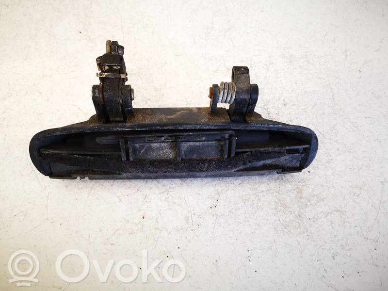 Audi A4 S4 B5 8D Etuoven ulkokahva