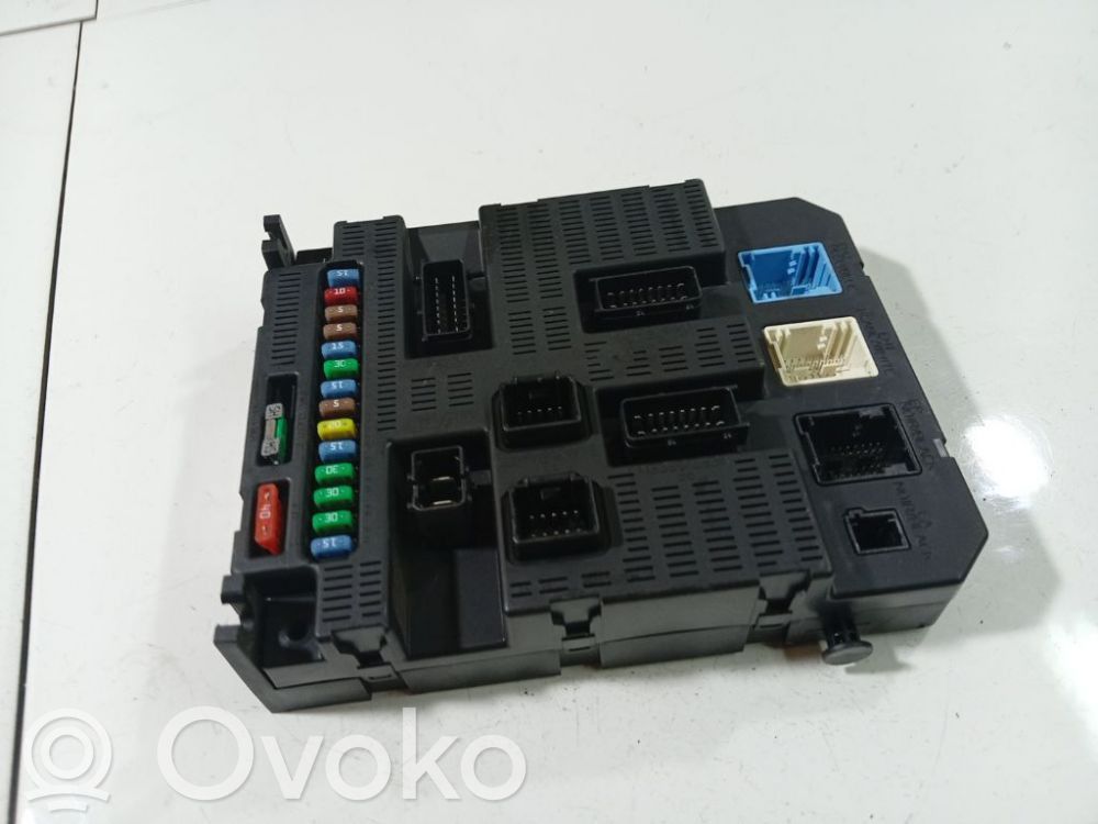 Peugeot 207 Module confort