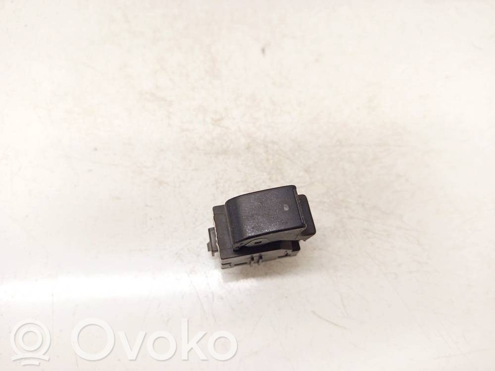 Toyota Corolla Verso AR10 Sähkötoimisen ikkunan ohjauskytkin