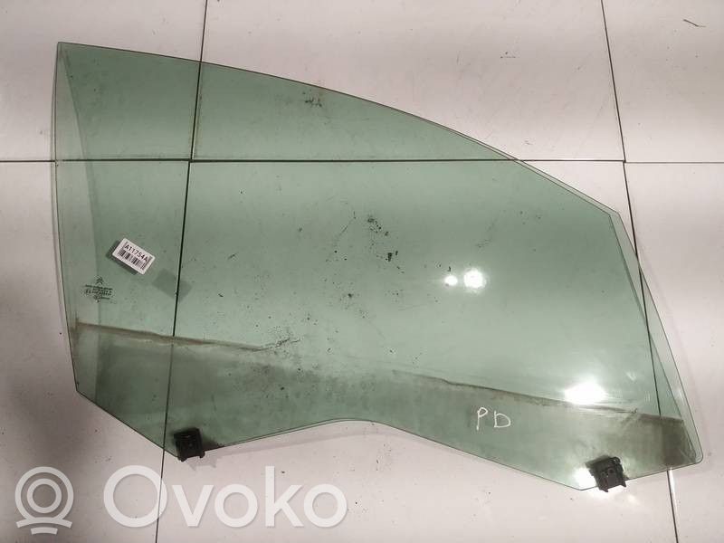 Citroen C5 Vetro del finestrino della portiera anteriore - quattro porte