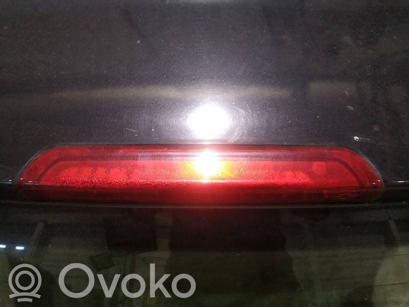 KIA Ceed Trzecie światło stop 
