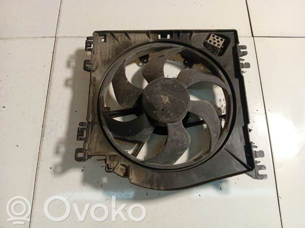 Nissan Note (E11) Convogliatore ventilatore raffreddamento del radiatore 