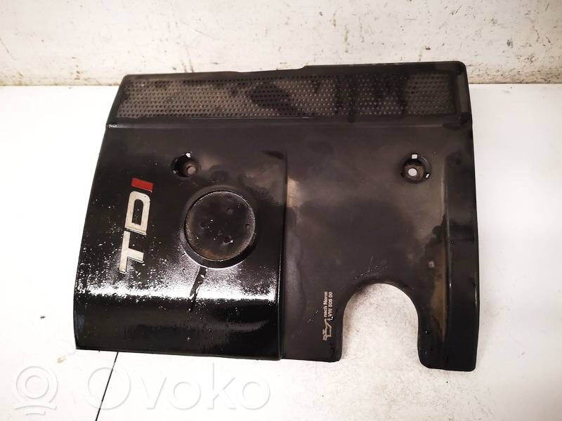Volkswagen PASSAT B5 Dzinēja pārsegs (dekoratīva apdare) 