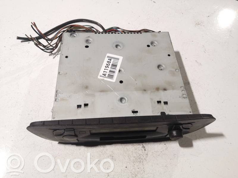 Mercedes-Benz Sprinter W901 W902 W903 W904 Panel / Radioodtwarzacz CD/DVD/GPS 