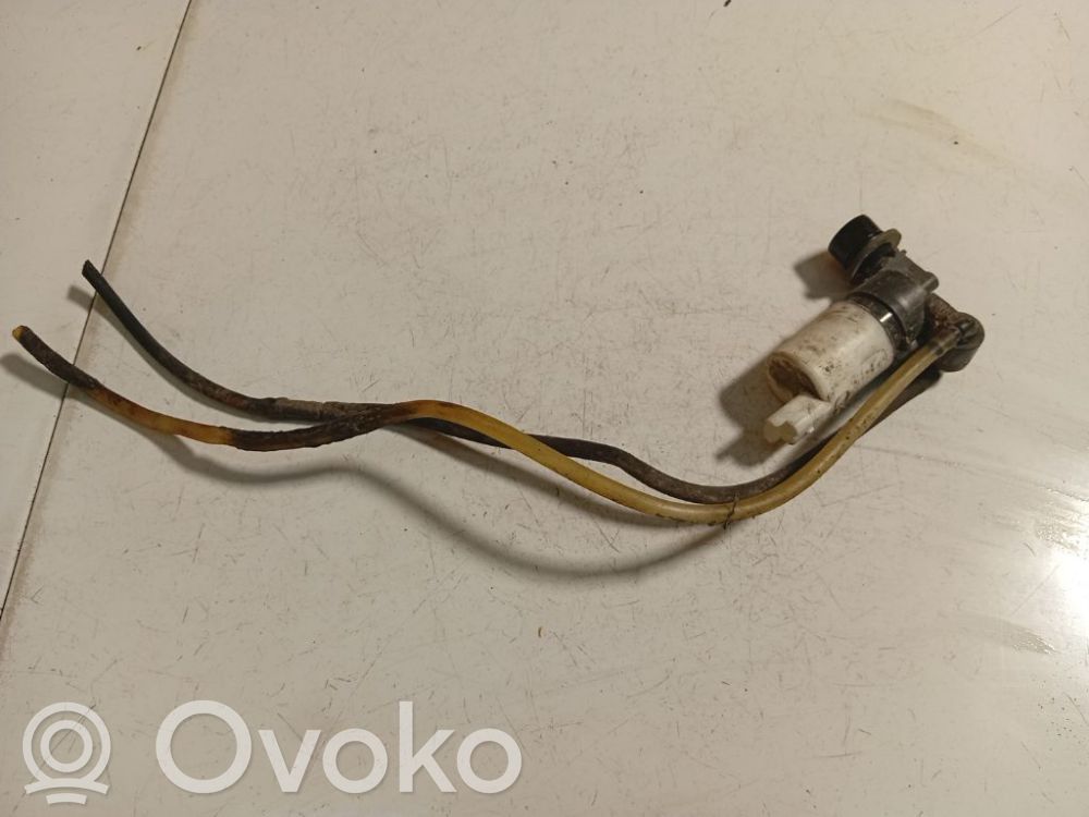 Peugeot 207 Bomba del líquido limpiaparabrisas luna delantera 