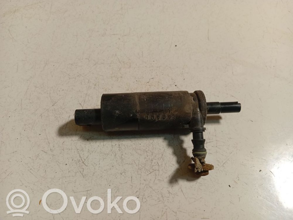 Volkswagen Golf VI Pumpe Scheinwerferreinigungsanlage