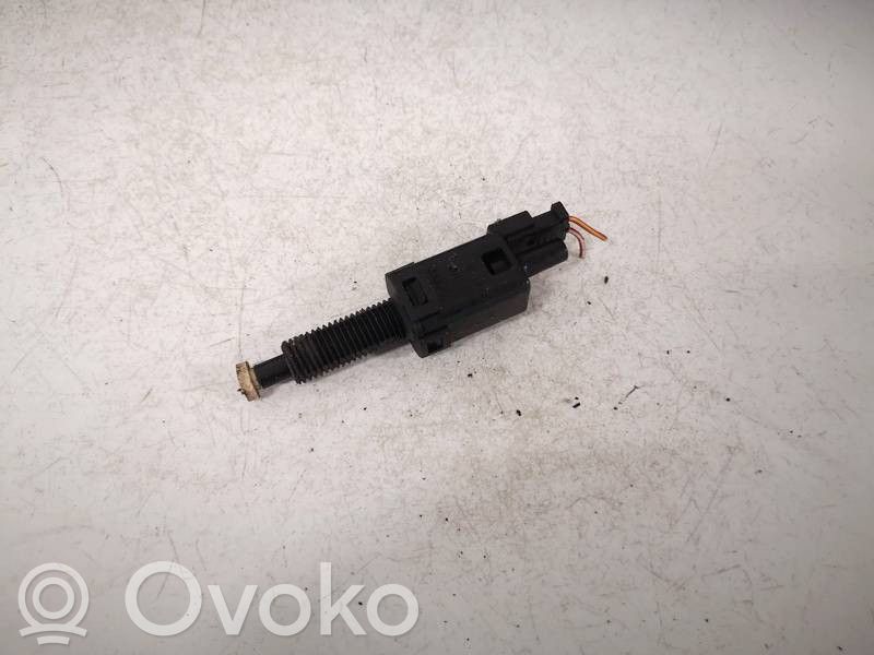 Volkswagen PASSAT B5 Interruptor sensor del pedal de freno 