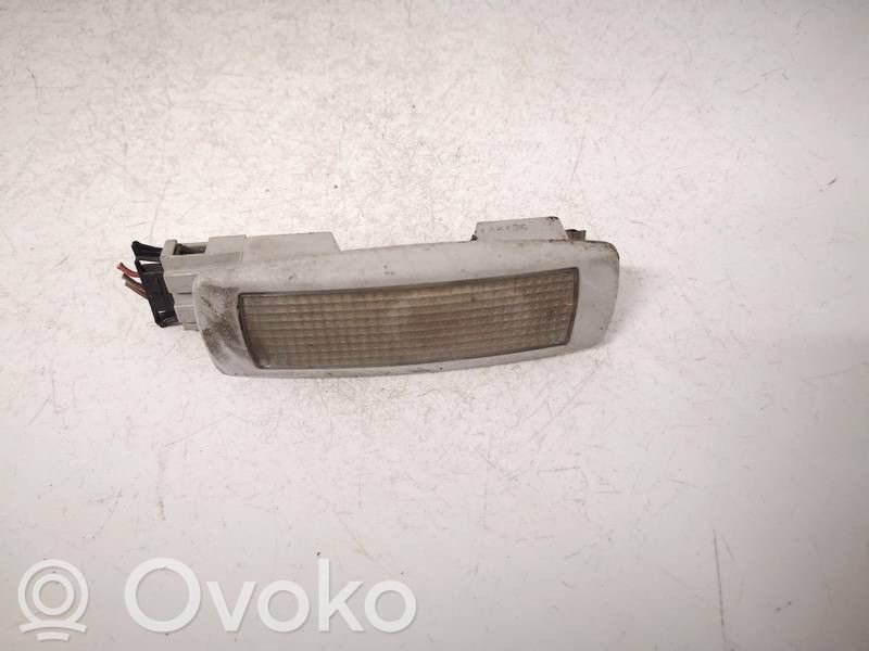 Volkswagen PASSAT B5 Autre éclairage intérieur 