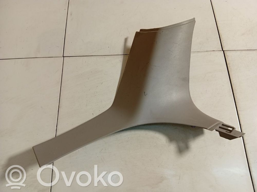 Opel Astra H Osłona dolna słupka / D 