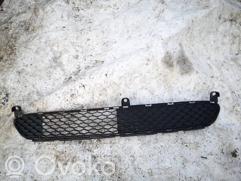 Toyota Aygo AB10 Grilă inferioară bară față 