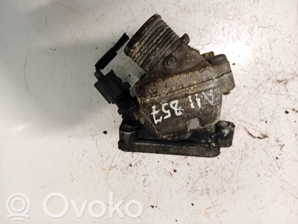 Volvo S60 Tubo flessibile del liquido di raffreddamento del motore