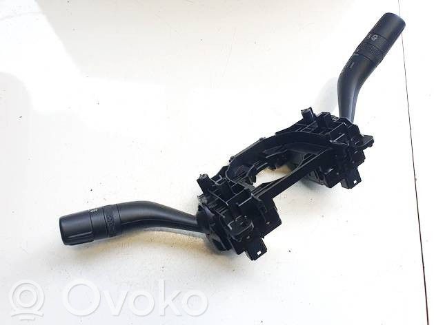 Mazda 3 Commodo, commande essuie-glace/phare 