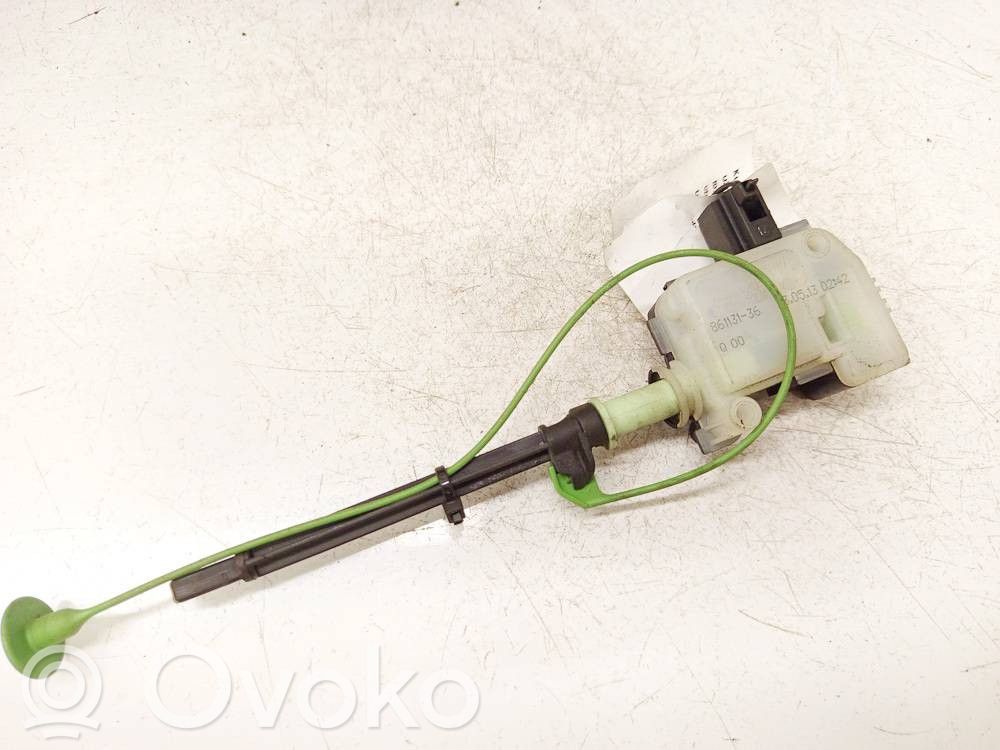Volvo V70 Silniczek / Siłownik zamka centralnego 