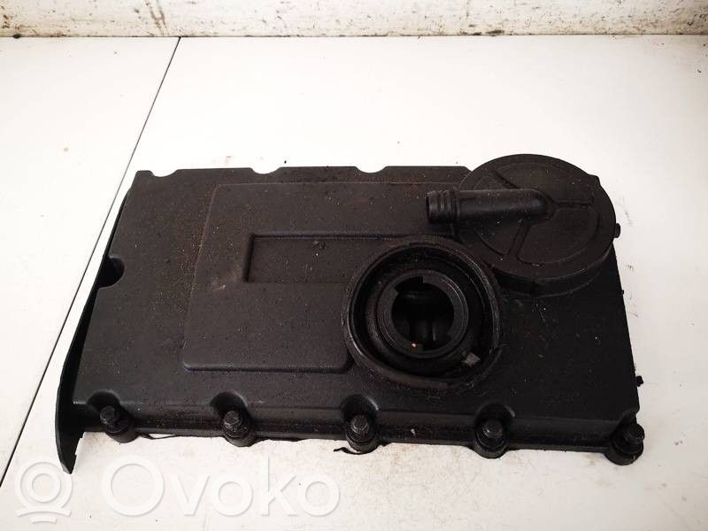 Volkswagen Touran I Ventildeckel 
