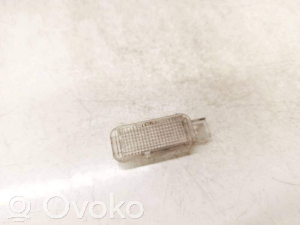 Audi A6 S6 C5 4B Autre éclairage intérieur 