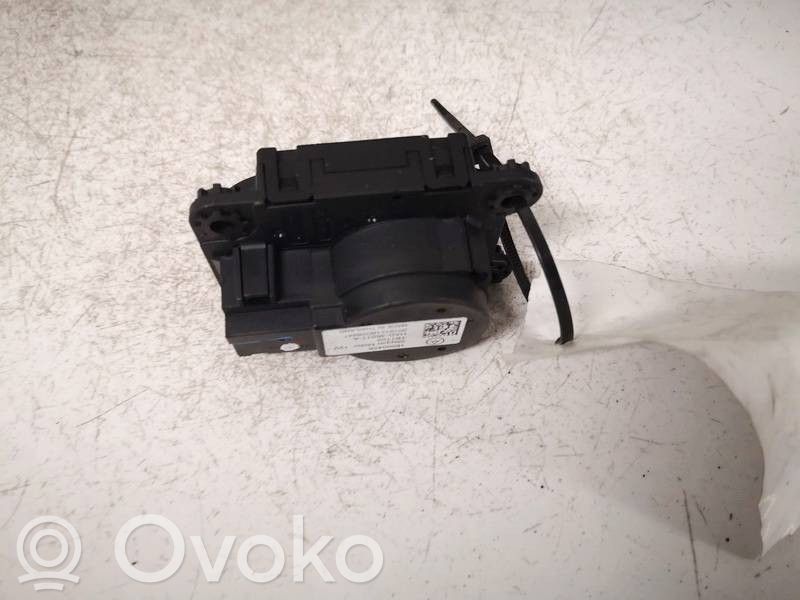 Opel Corsa F Moteur / actionneur de volet de climatisation 