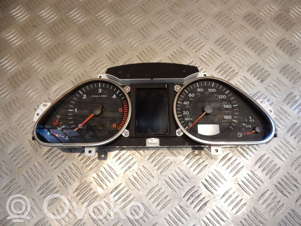Audi A6 S6 C6 4F Licznik / Prędkościomierz 