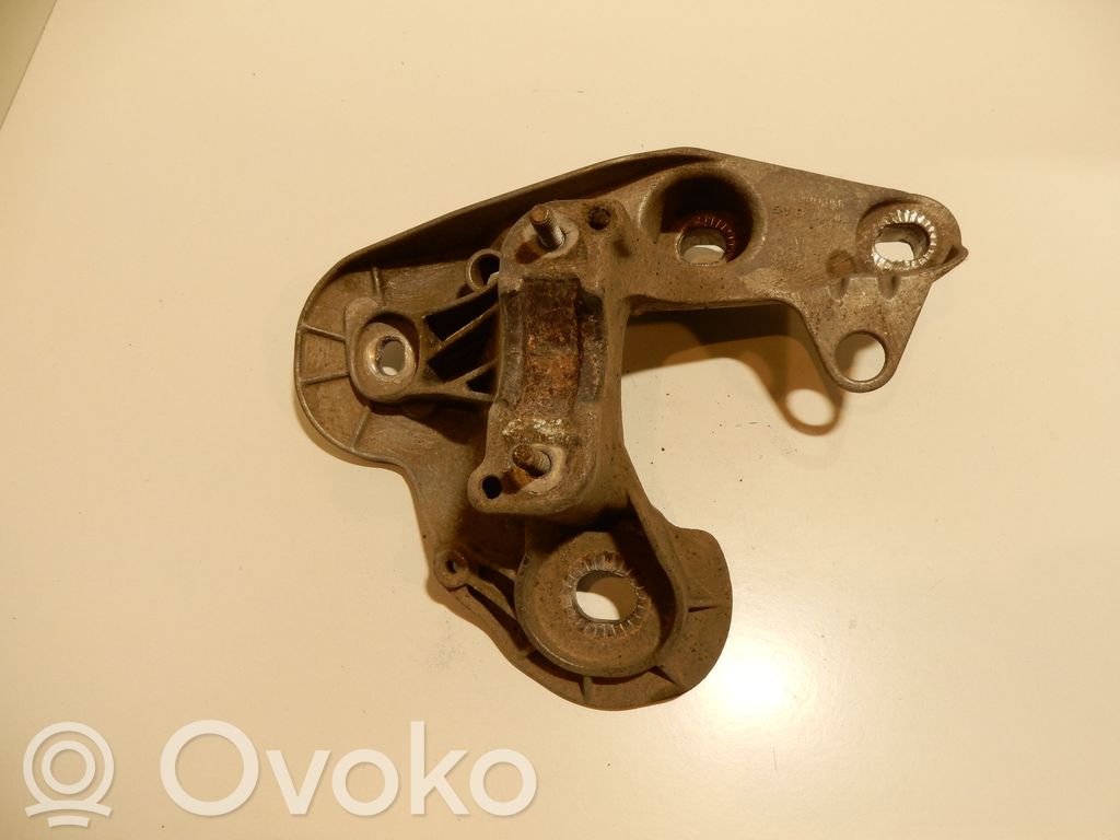 Audi A6 S6 C6 4F Halterung Lager Motor 