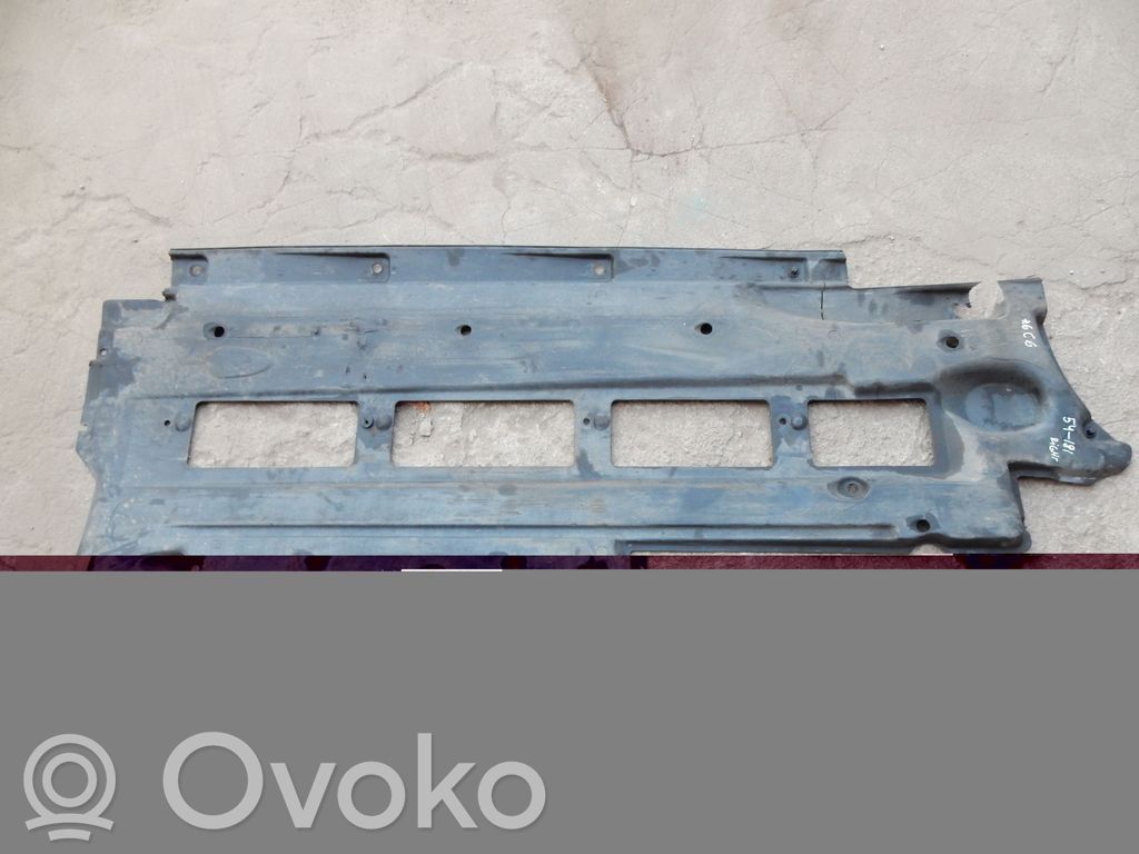 Audi A6 S6 C6 4F Osłona środkowa podwozia 
