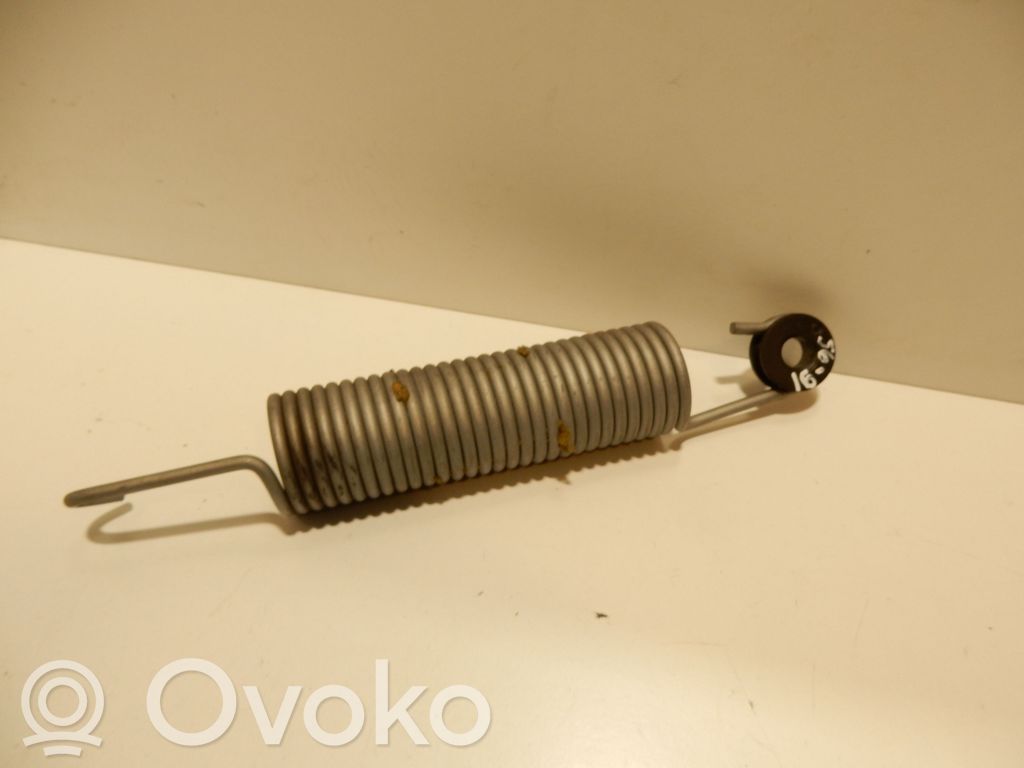 BMW 5 E60 E61 Sprężyna do klapy tylnej bagażnika 