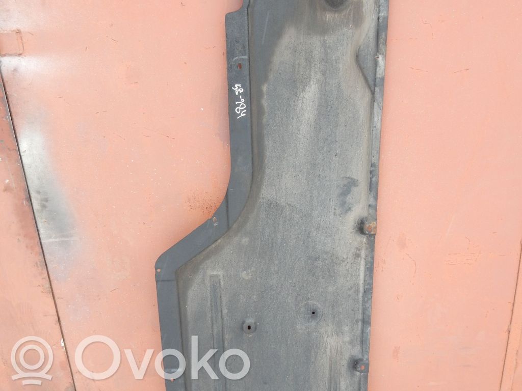 BMW 5 E60 E61 Osłona środkowa podwozia 