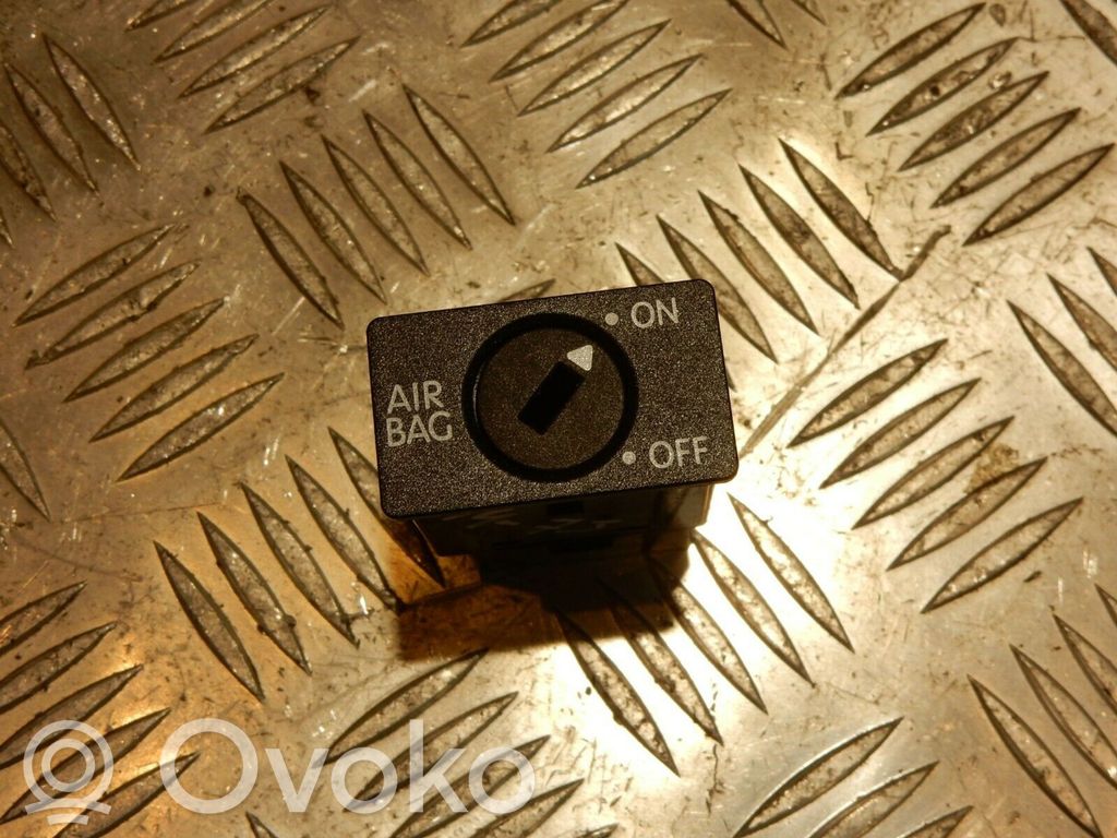 Audi A5 8T 8F Passenger airbag on/off switch 