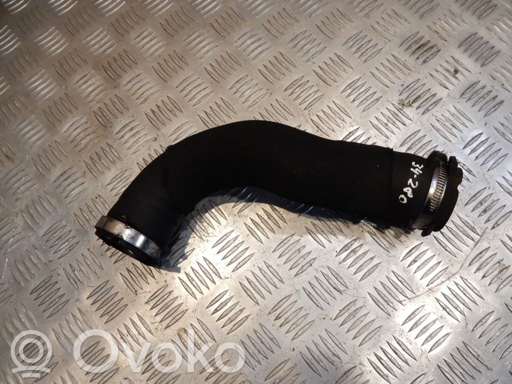 Audi A4 S4 B7 8E 8H Interkūlera šļūtene (-es) / caurule (-es) 