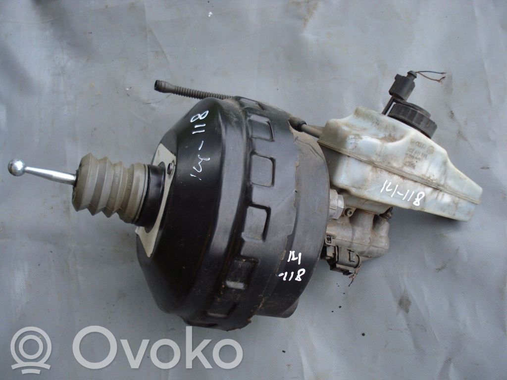 Volkswagen PASSAT B6 Wspomaganie hamulca 