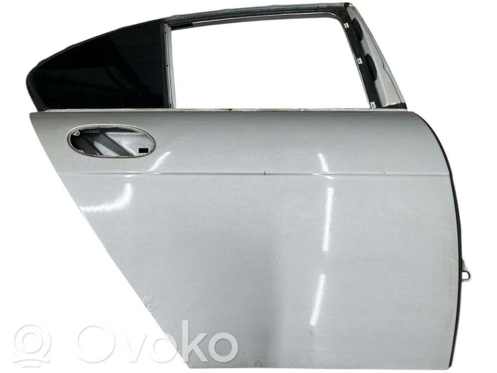 BMW 7 E65 E66 Aizmugurējās durvis 