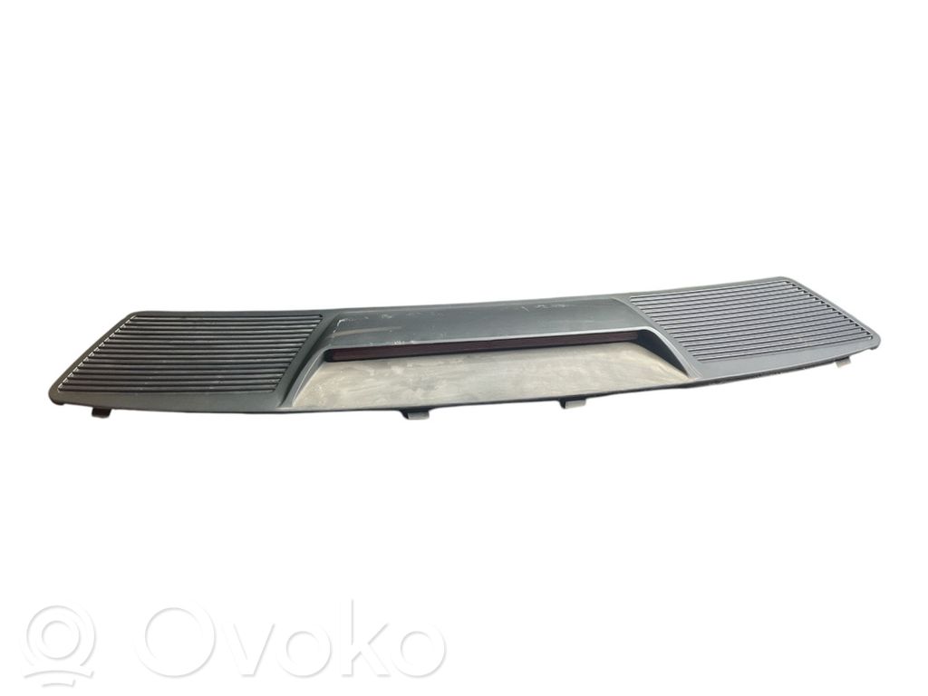 BMW 7 E65 E66 Third/center stoplight 