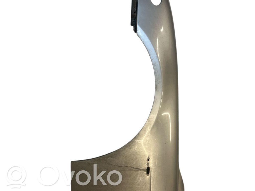 BMW 7 E65 E66 Fender 