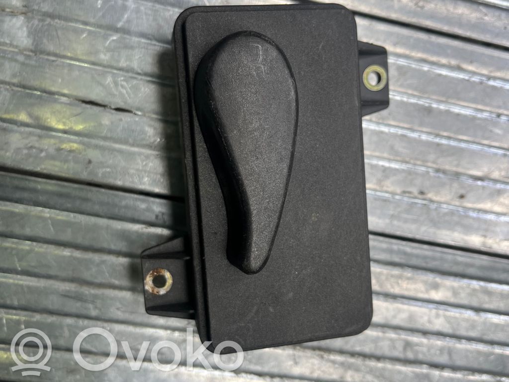Interruptor de control del asiento   8L0959765,03480240