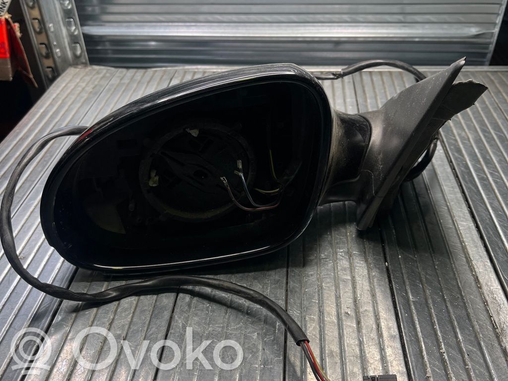 Volkswagen PASSAT B6 Elektryczne lusterko boczne drzwi przednich 
