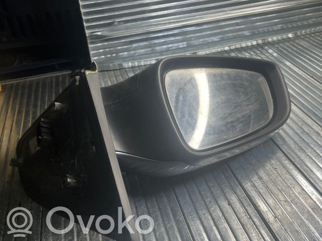 Opel Astra H Front door electric wing mirror 