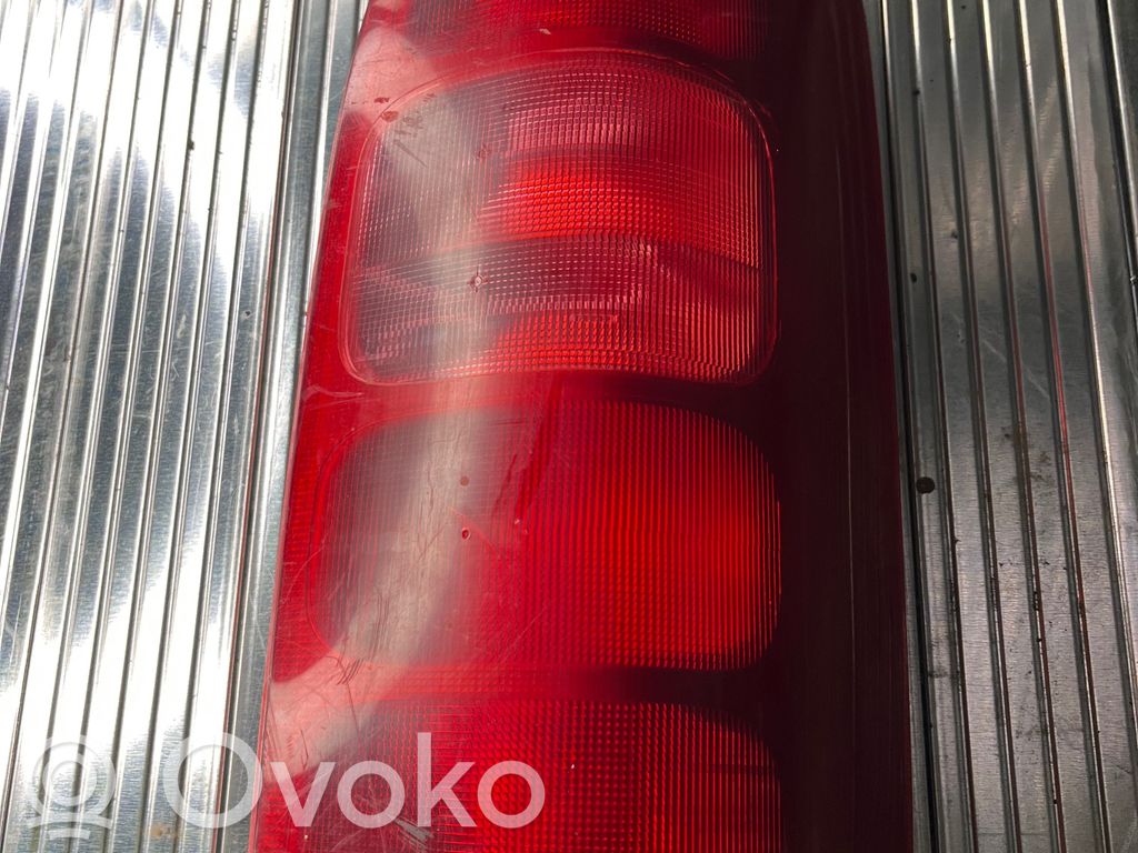 Nissan Interstar Lampa tylna 