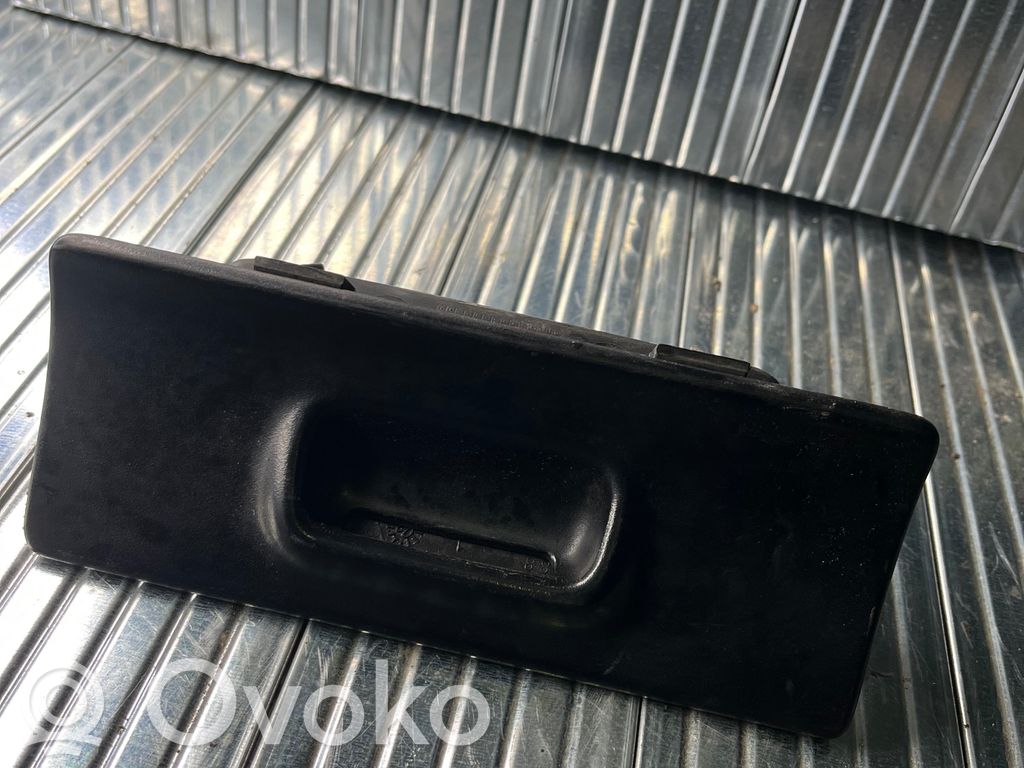 Nissan Interstar Box/scomparti cruscotto 