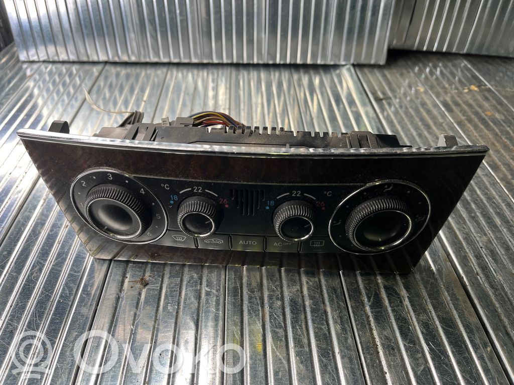 Mercedes-Benz C W203 Panel klimatyzacji 