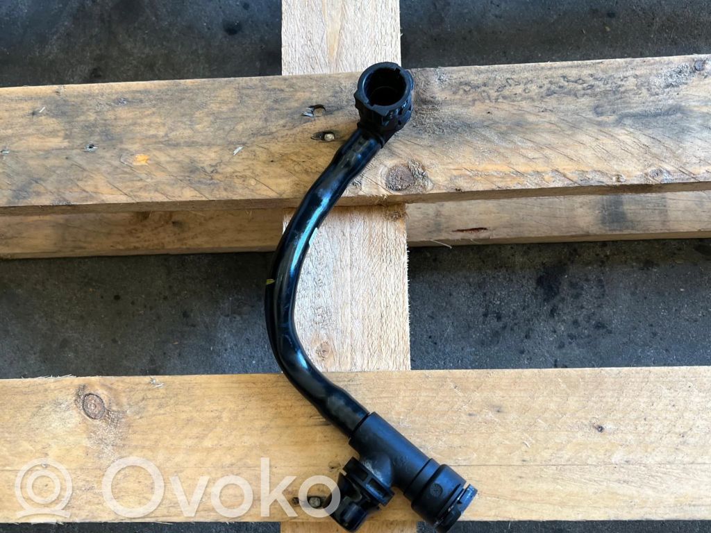 BMW 5 G30 G31 G38 Conductă/furtun lichid de răcire motor 