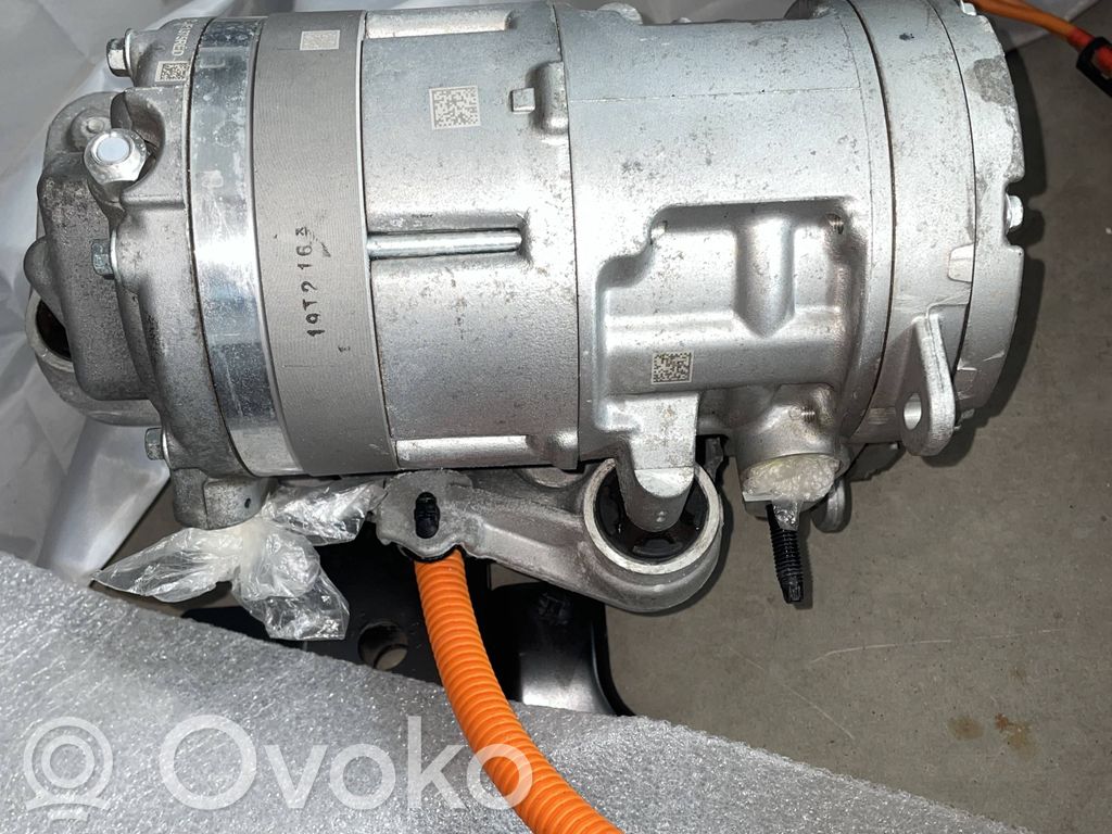 Tesla Model 3 Kompresor / Sprężarka klimatyzacji A/C 