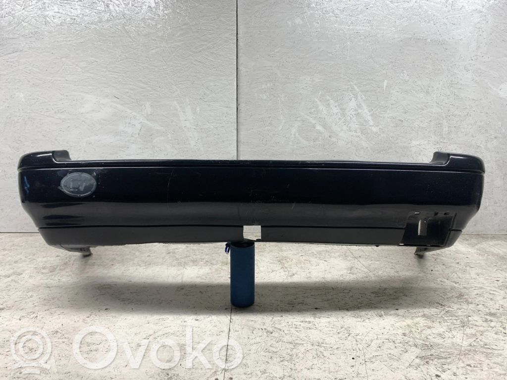 Volkswagen PASSAT B4 Parachoques 