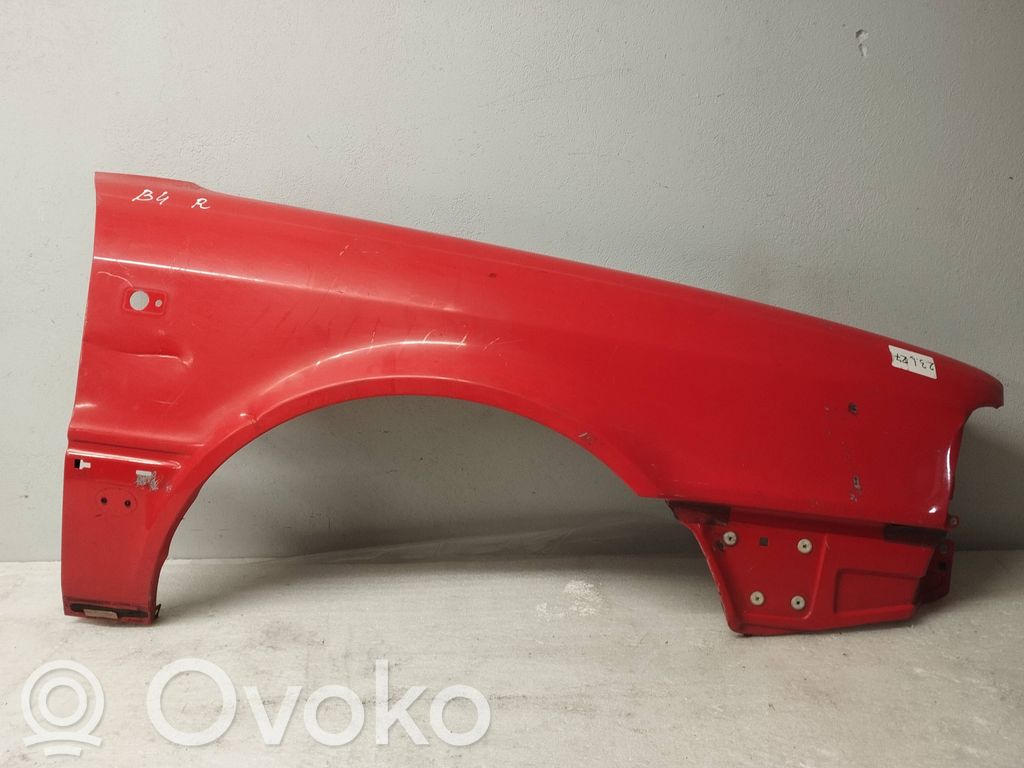 Audi 80 90 S2 B4 Sparnas 