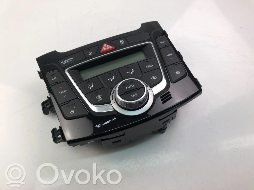 Hyundai i30 Interrupteur ventilateur 