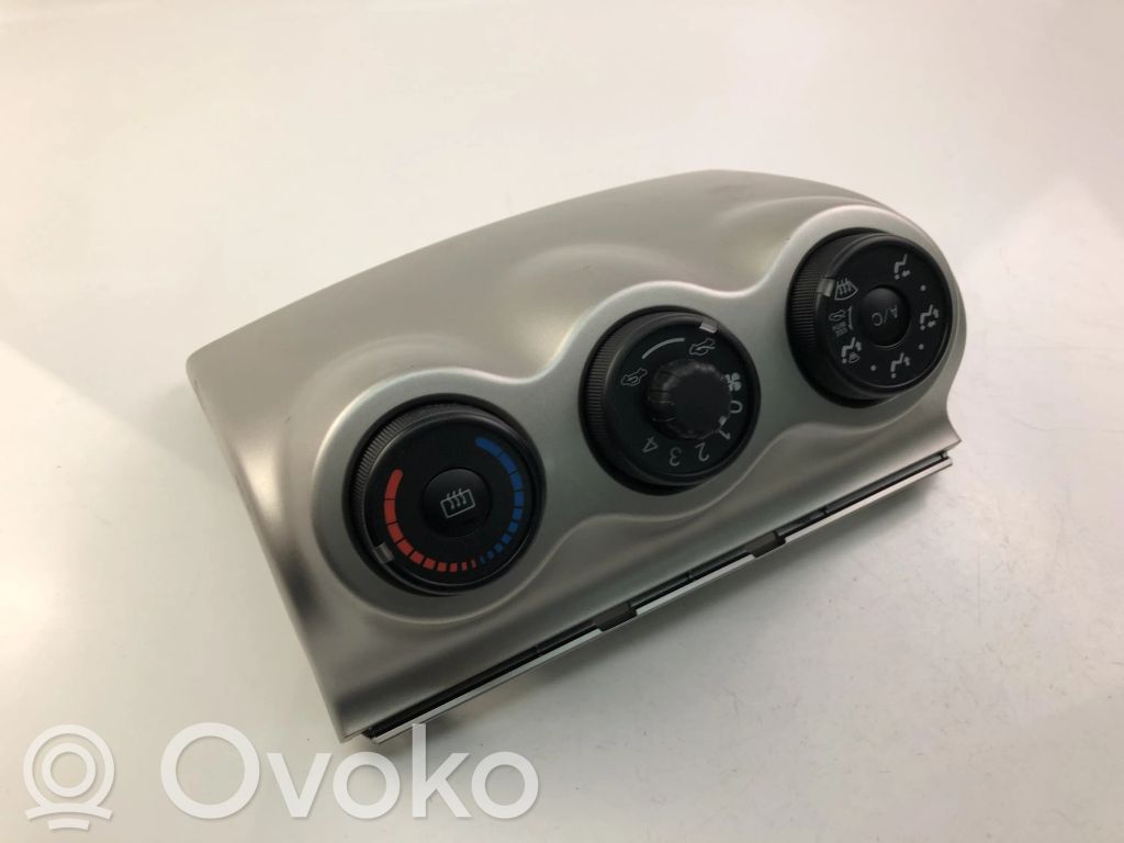 Toyota Urban Cruiser XP110 Comutator control ventilator interior 